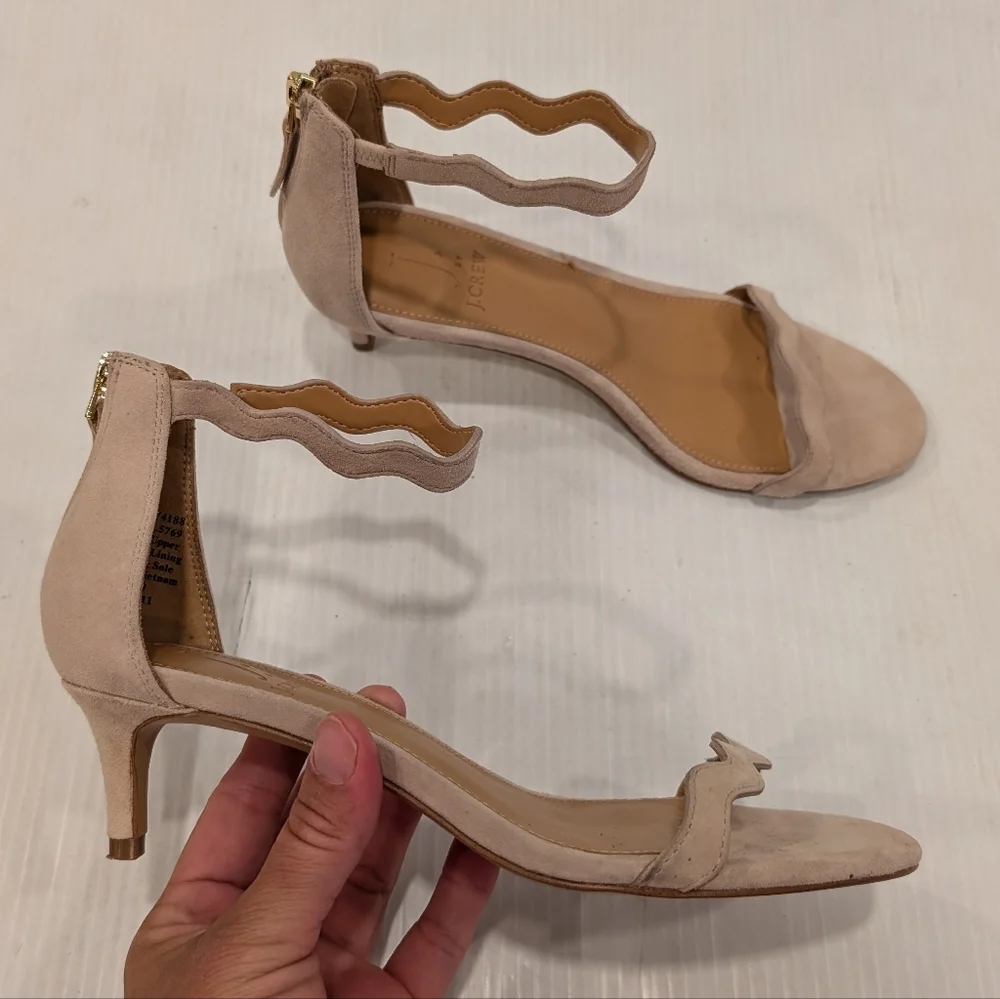 J by J CREW taupe suede scalloped ankle strap heeled sandals size 6.5